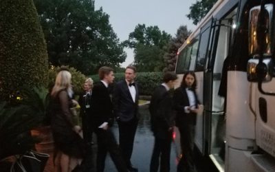 6 Unique Ideas for Your Wedding Shuttle Service